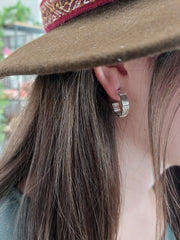 Bild in der Galerie-Ansicht anzeigen, Creolen Kira