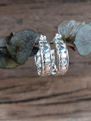 Bild in der Galerie-Ansicht anzeigen, Creolen Moon mini