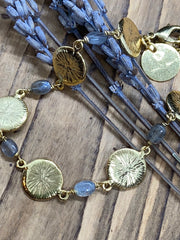 Bild in der Galerie-Ansicht anzeigen, Armkette Muschel mit Stein