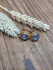 Bild in der Galerie-Ansicht anzeigen, Ohrstecker Glasstein Gold
