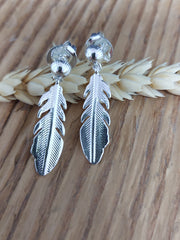 Bild in der Galerie-Ansicht anzeigen, Ohrringe Feather
