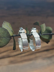 Bild in der Galerie-Ansicht anzeigen, Creolen Kira
