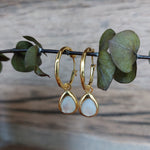 Bild in der Galerie-Ansicht anzeigen, Creolen Stone klein
