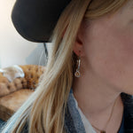 Bild in der Galerie-Ansicht anzeigen, Creolen Stone Groß
