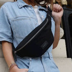 Bild in der Galerie-Ansicht anzeigen, Bauchtasche
