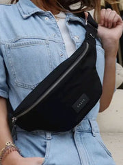 Bild in der Galerie-Ansicht anzeigen, Bauchtasche
