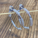 Bild in der Galerie-Ansicht anzeigen, Creolen Lilly gross
