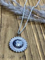 Bild in der Galerie-Ansicht anzeigen, Halskette Sun klein
