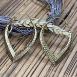 Bild in der Galerie-Ansicht anzeigen, Creolen Tropf gross
