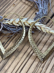 Bild in der Galerie-Ansicht anzeigen, Creolen Tropf gross
