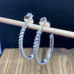 Bild in der Galerie-Ansicht anzeigen, Ohrringe Creolen oval
